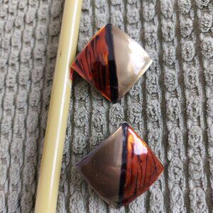 vintage acrylic pierced earrings